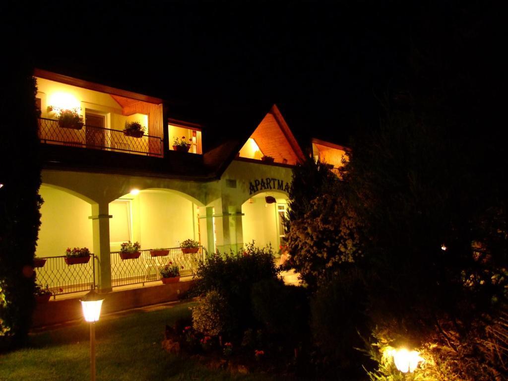 Bogács Rajna Apartmanhaz מראה חיצוני תמונה